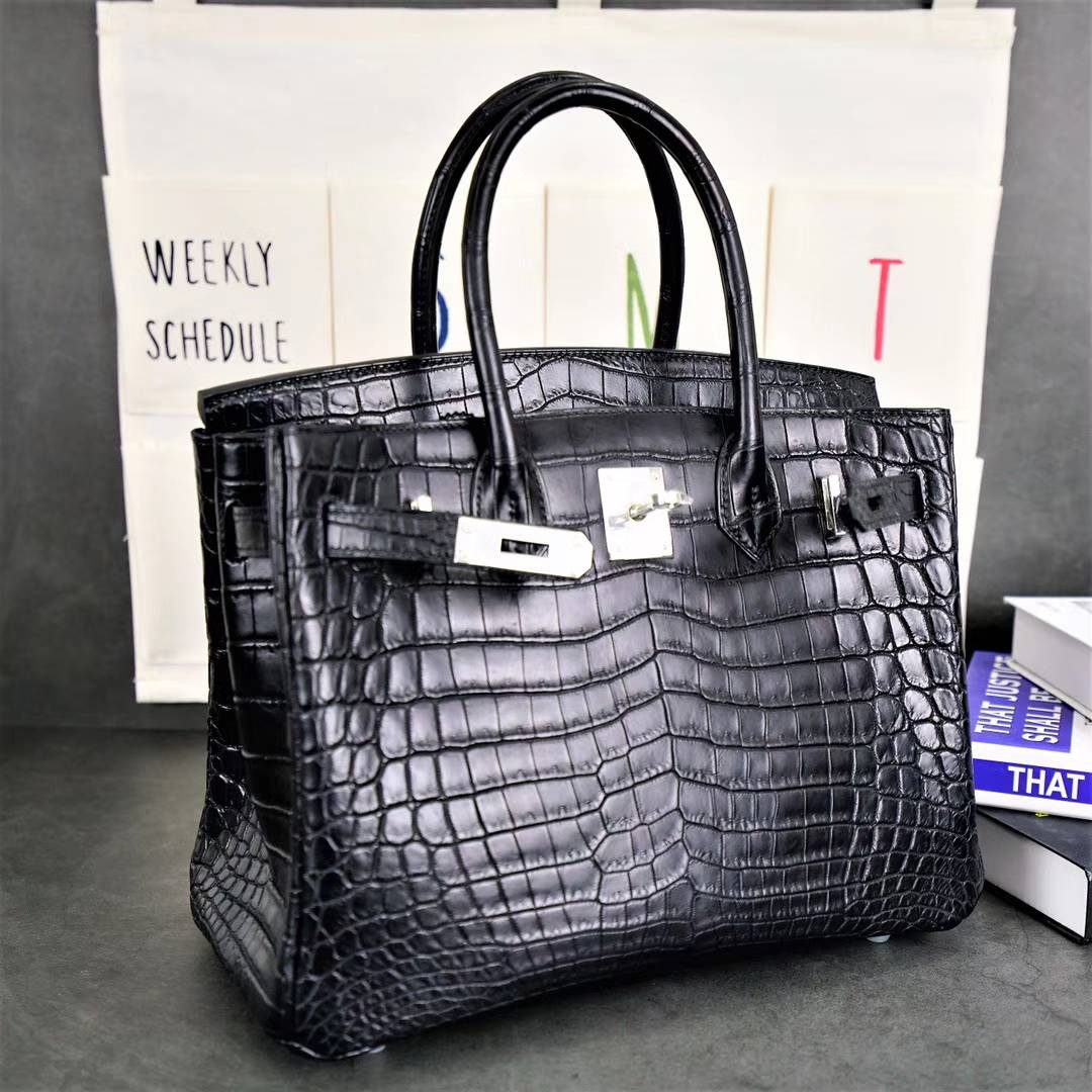 爱马仕铂金包尺寸 Hermes Birkin30CM 黑色雾面鳄鱼皮 银扣