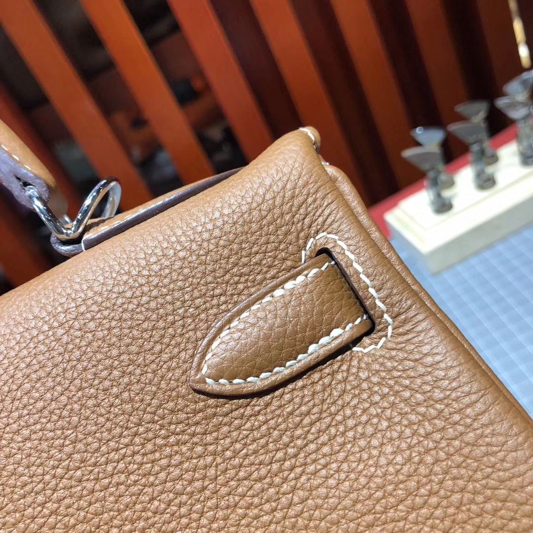 Hermes Kelly28CM 爱马仕荔枝纹牛皮凯莉包 CK37金棕色Gold 银扣