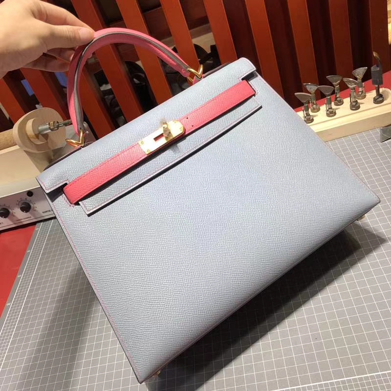 Hermes Kelly28CM 爱马仕冰川蓝拼唇膏粉手掌纹牛皮凯莉包 金扣