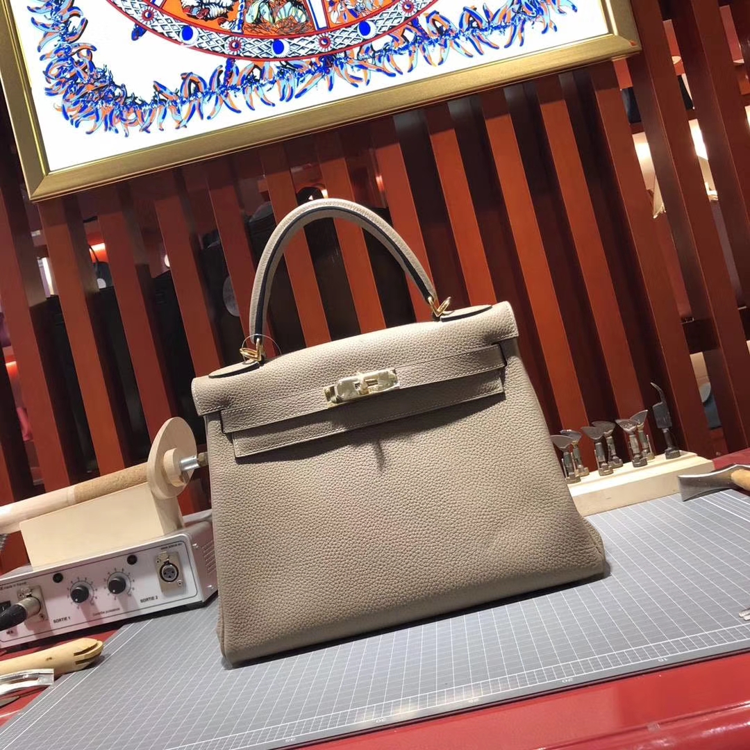 爱马仕凯莉包尺寸 Hermes Kelly28CM S2风衣灰Togo牛皮 金扣