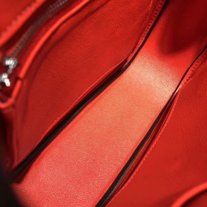 爱马仕女包价格 Hermes Berline 大红色原厂Swift牛皮线条包单肩包20cm