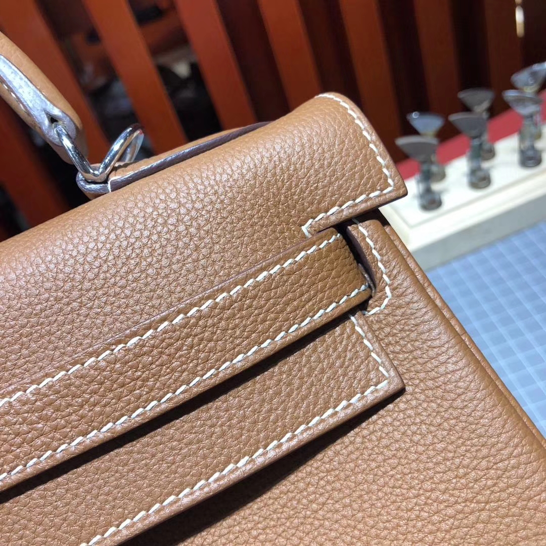 Hermes Kelly28CM 爱马仕荔枝纹牛皮凯莉包 CK37金棕色Gold 银扣