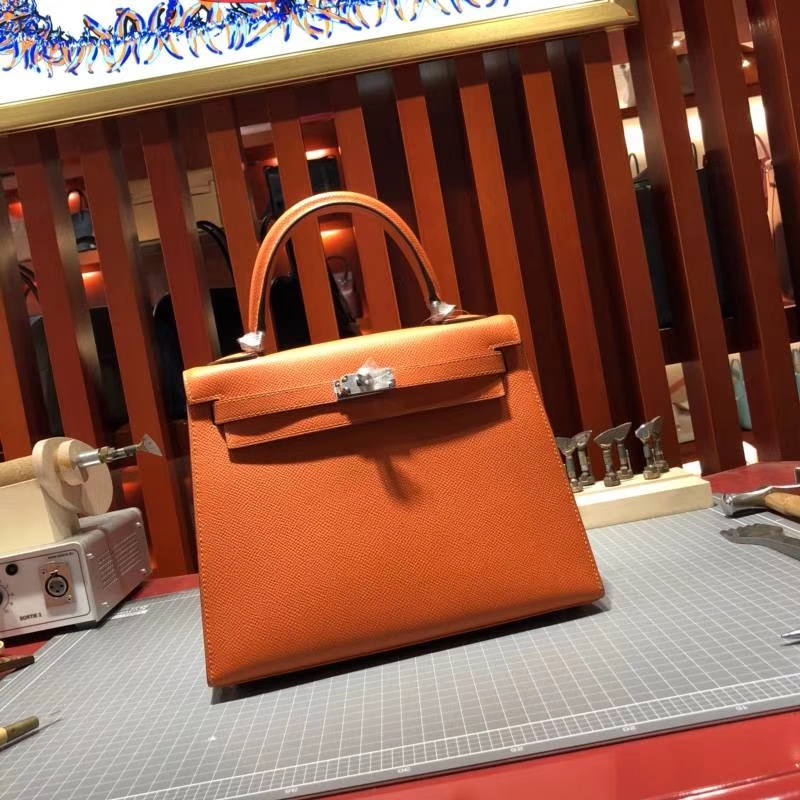 Hermes Kelly25CM 爱马仕橙色原厂Epsom牛皮凯莉包 银扣