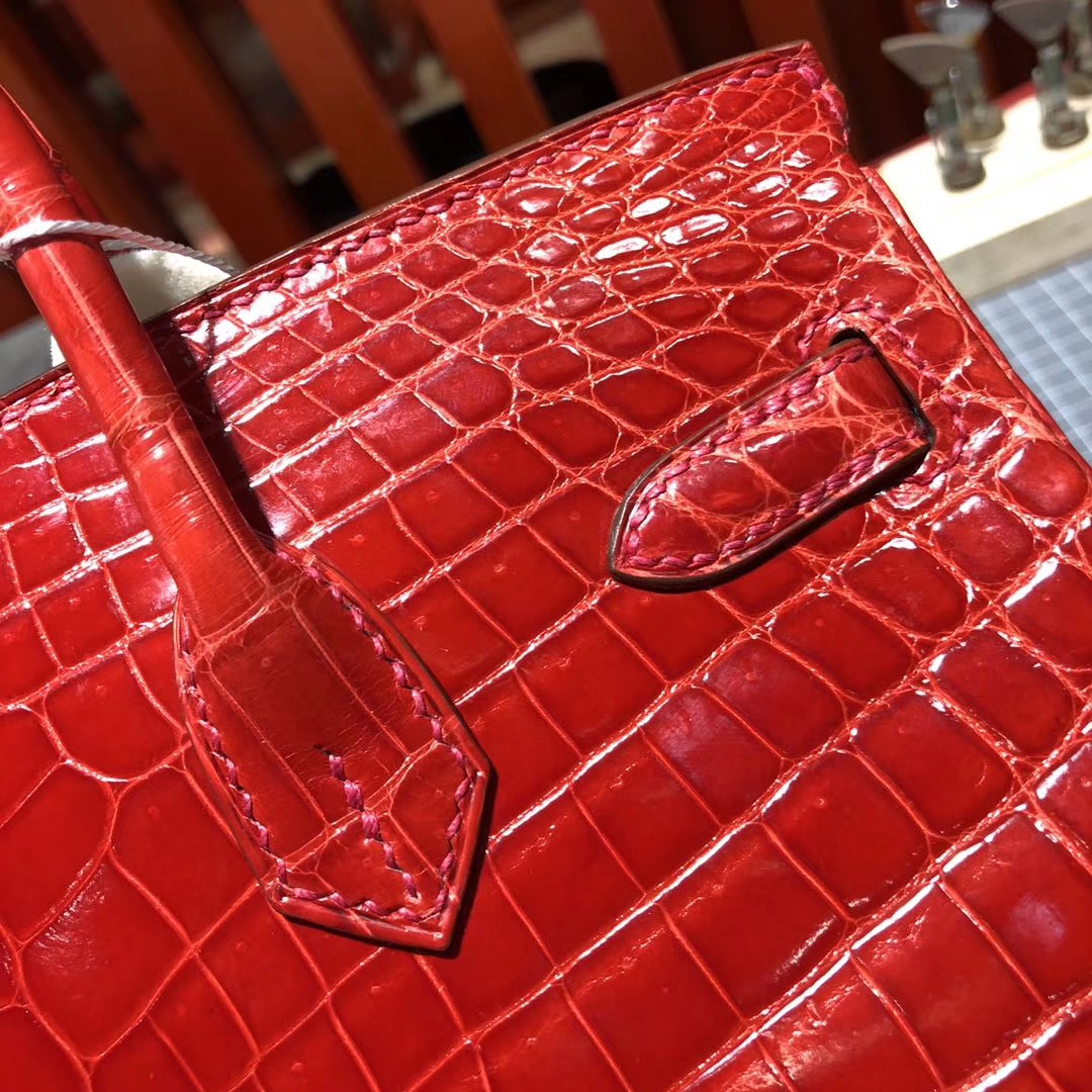 爱马仕铂金包价格 Hermes原厂尼罗鳄鱼皮Birkin25CM CK95法拉利红 金扣