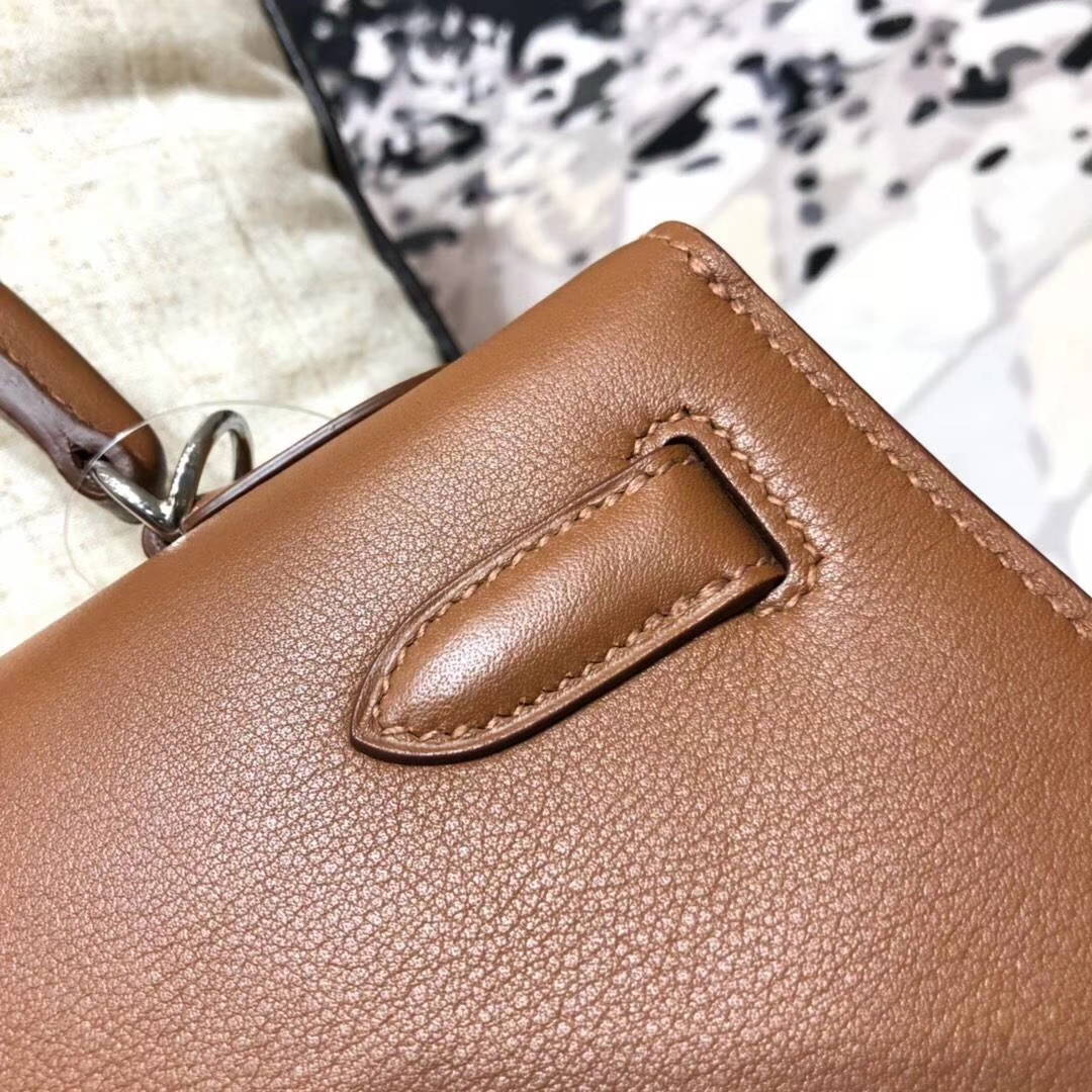 Hermes Kelly32CM 爱马仕CK37土黄色原厂Swift牛皮外缝凯莉包 银扣