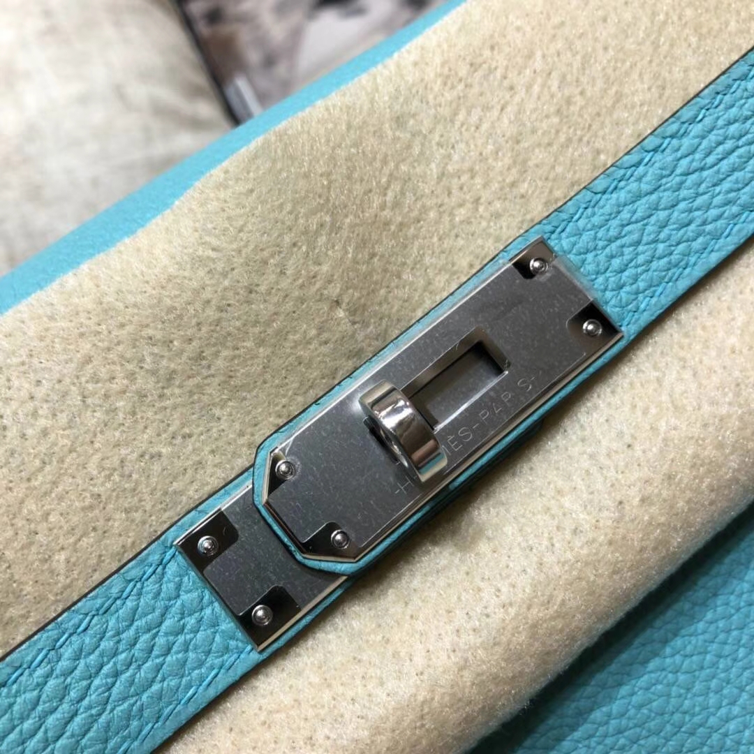 爱马仕凯莉包价格 Hermes Kelly28CM 3P马卡龙蓝Togo小牛皮 银扣