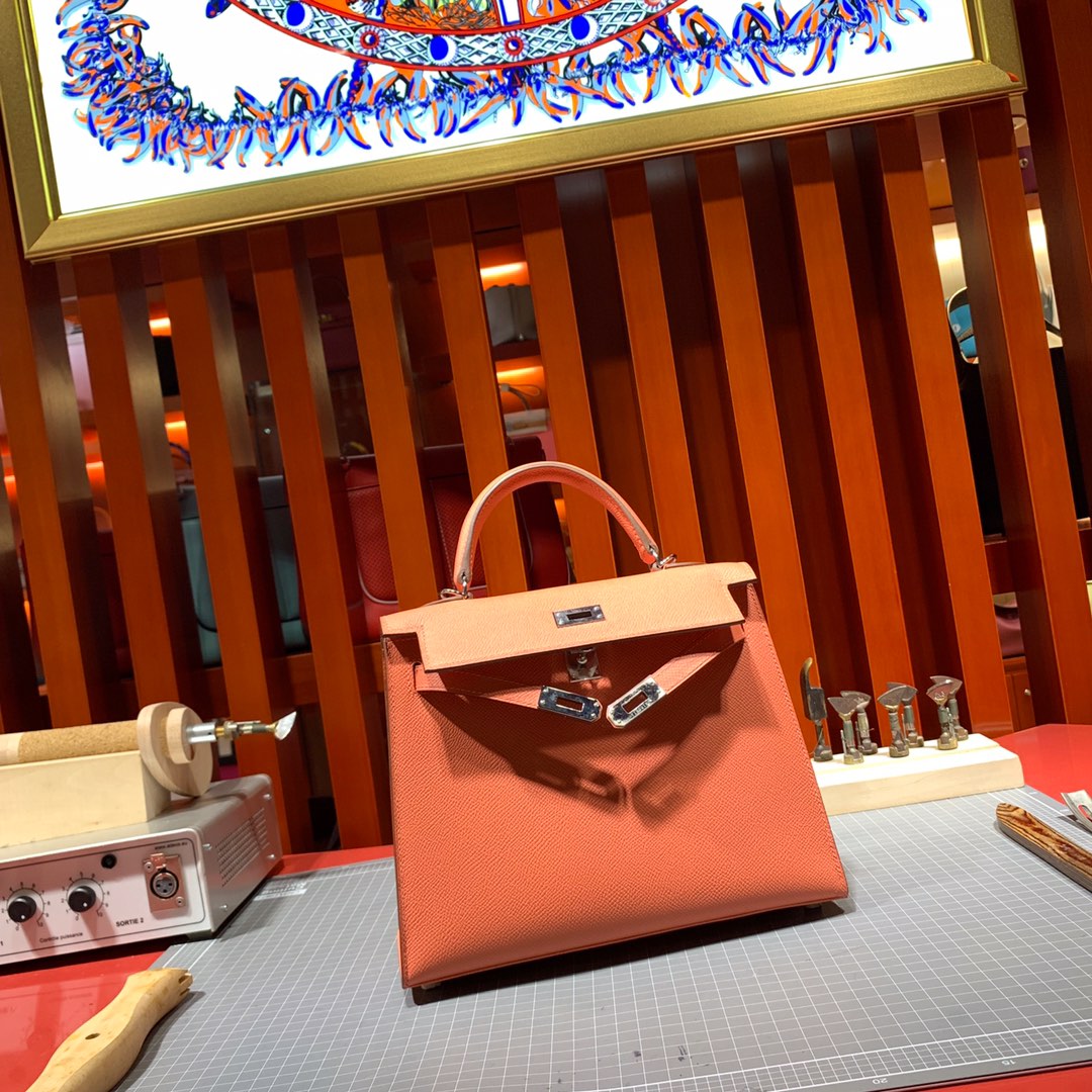 爱马仕经典女包 Hermes Kelly25CM 龙虾粉进口Epsom牛皮凯莉包 金扣