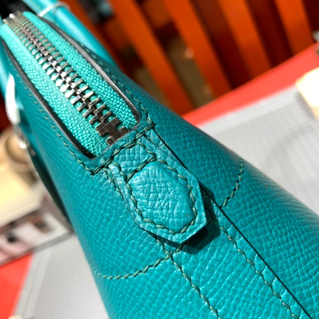 爱马仕包包批发 Hermes Bolide27CM 孔雀蓝进口手掌纹牛皮保龄球包手提女包