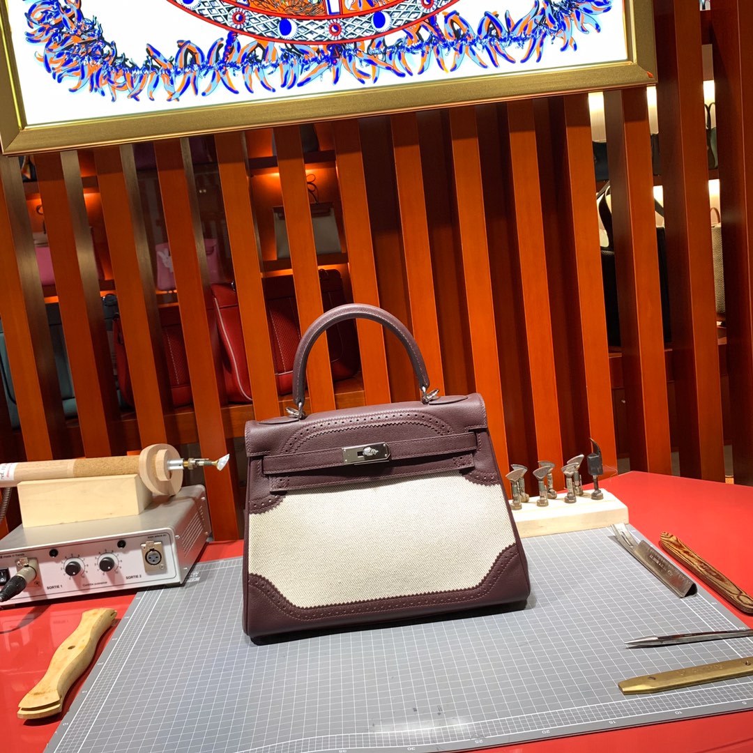 爱马仕蕾丝凯莉包 Hermes Kelly28CM 57波尔多酒红牛皮拼帆布 银扣