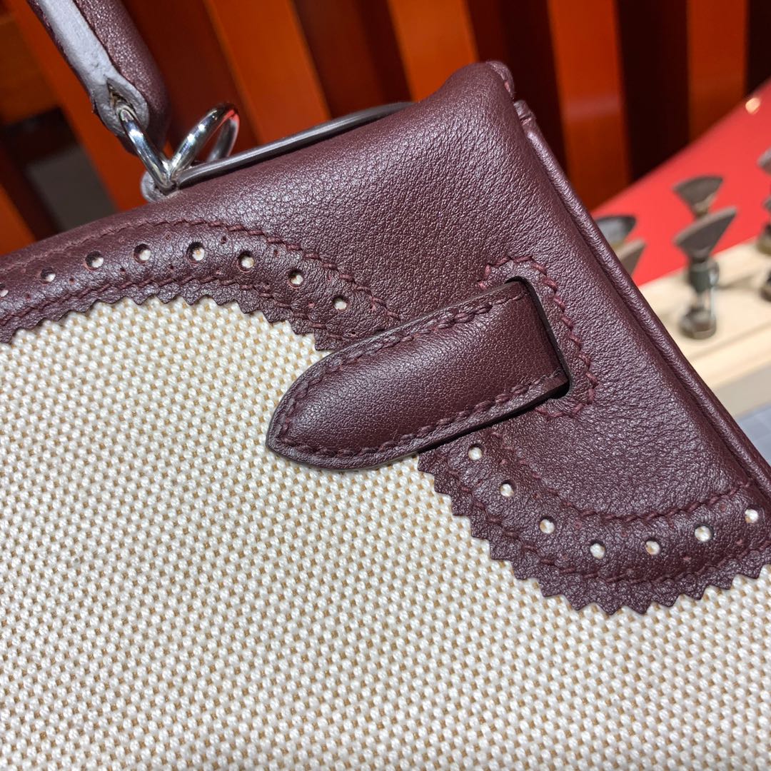 爱马仕蕾丝凯莉包 Hermes Kelly28CM 57波尔多酒红牛皮拼帆布 银扣