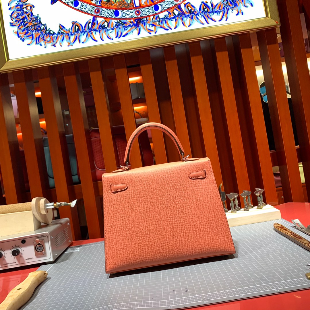 爱马仕经典女包 Hermes Kelly25CM 龙虾粉进口Epsom牛皮凯莉包 金扣