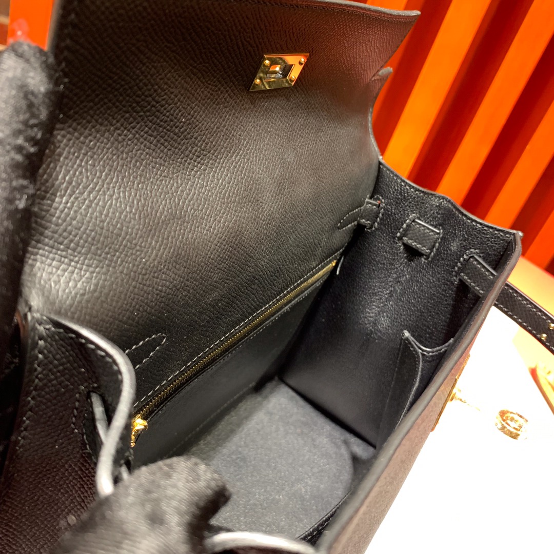 爱马仕凯莉包价格 Hermes Kelly25CM 黑色顶级十字纹牛皮 金扣