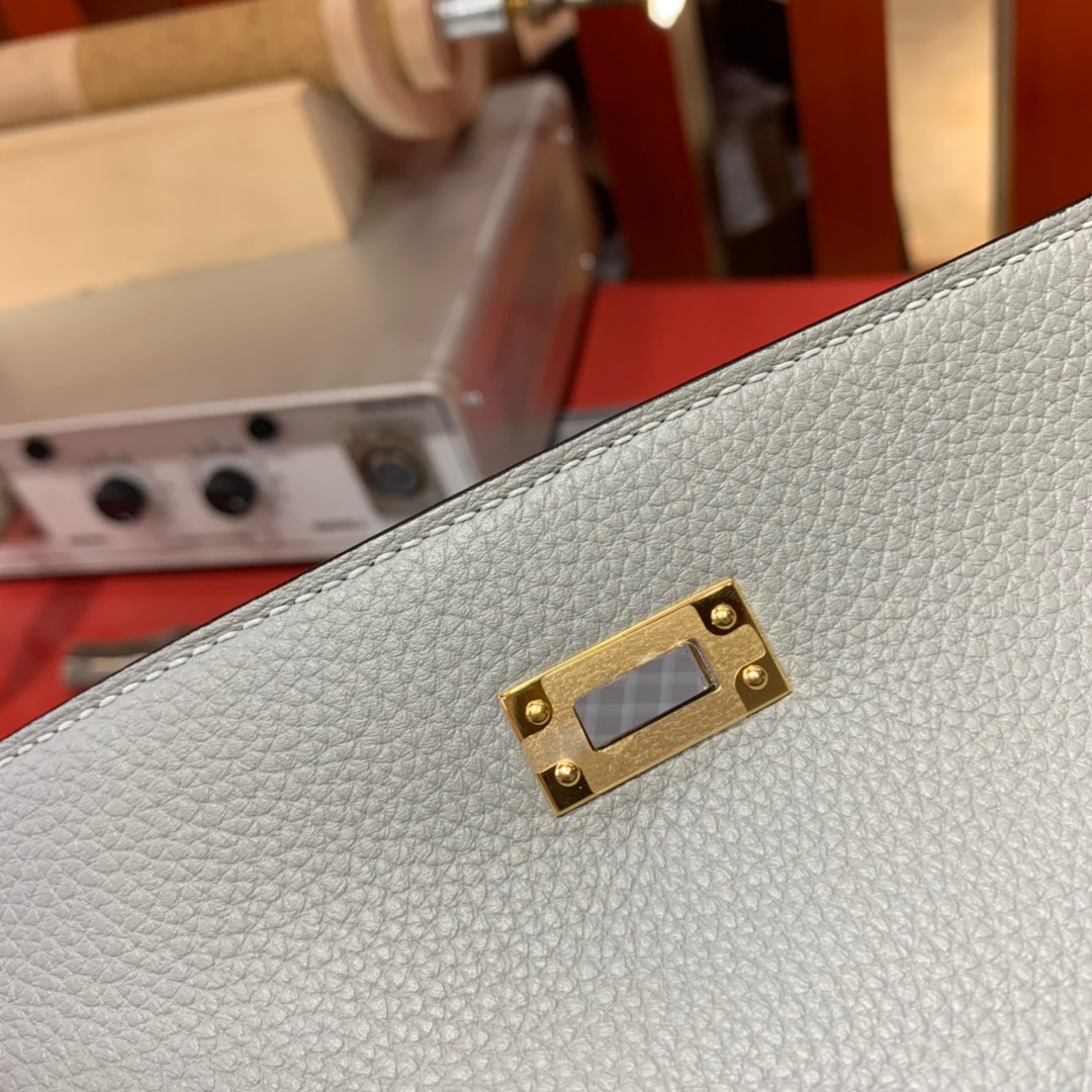 现货 Hermes Kelly25CM 爱马仕4Z海鸥灰顶级Togo牛皮凯莉包 金扣