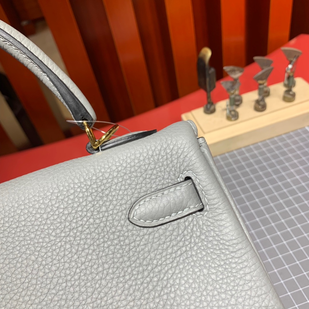 现货 Hermes Kelly25CM 爱马仕4Z海鸥灰顶级Togo牛皮凯莉包 金扣