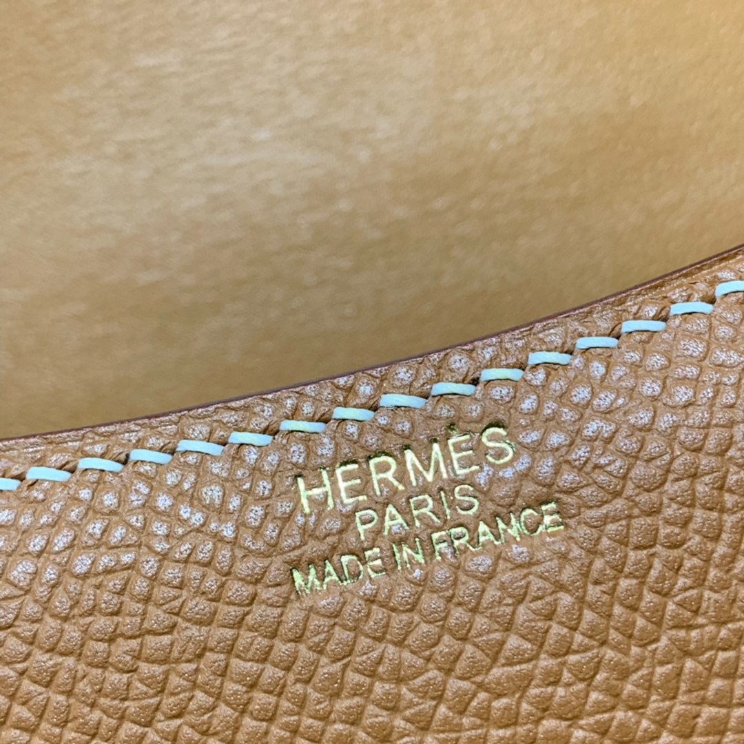 Hermes Mini Constance14CM 爱马仕土黄色Epsom牛皮迷你康斯坦包 金扣